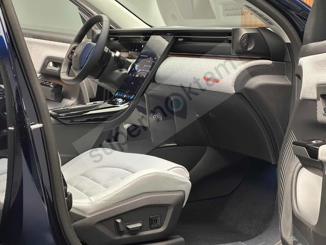 YENİ KASA C5 MASAJ- ISITMA-SOĞUTMA-CAM TAVAN-360 KAMERA-HAFIZA